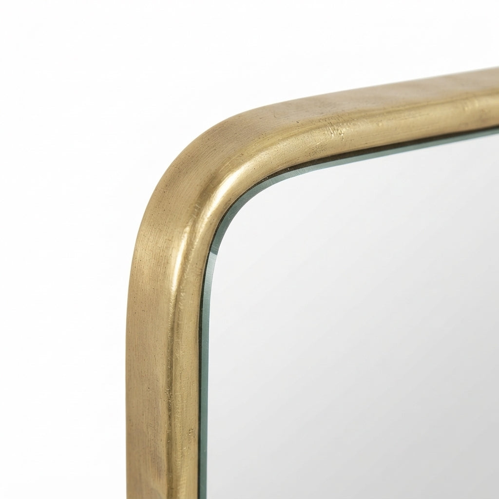 Gold-Framed Rectangular Mirror | Chabichi